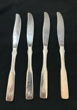 Lot Of 4 Dinner Knives Stainless Taiwan 8 7/8” World Tableware Boston Common