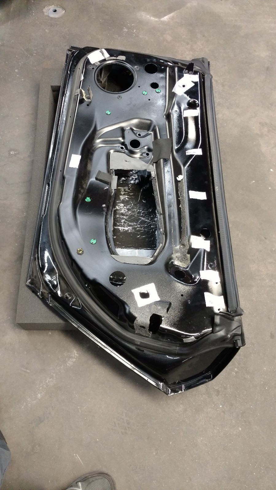 LAMBORGHINI GALLARDO LP560 LP570 PASSENGER DOOR SHELL OEM 400831022