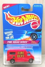 1995 Hot Wheels Fire Squad Series AMBULANCE #1/4 7-SPOKE NIP #424 Vintage 15273