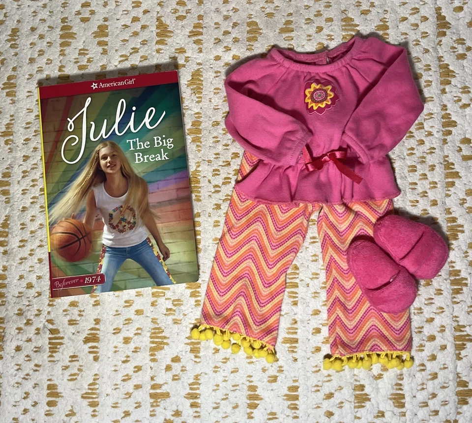 Кукла Julie American Girl BKD57 18 дюймов и книга в мягкой обложке - Изображение 2 из 2
