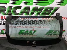 Lunette arrière Peugeot 107