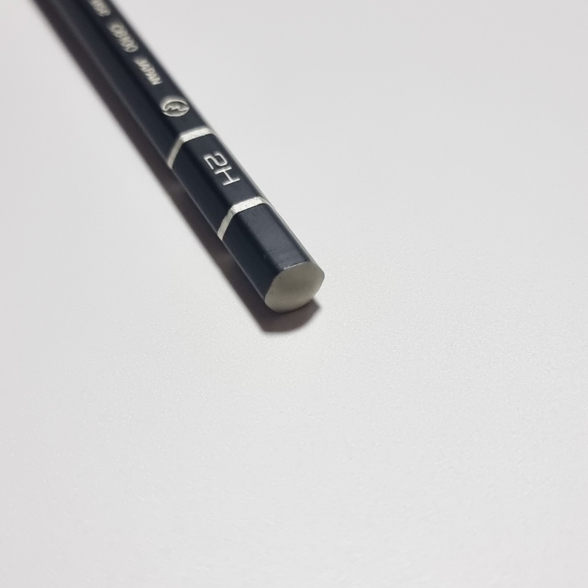 Vintage Pentel Black Polymer 999 2H Single Pencil - JIS Mark
