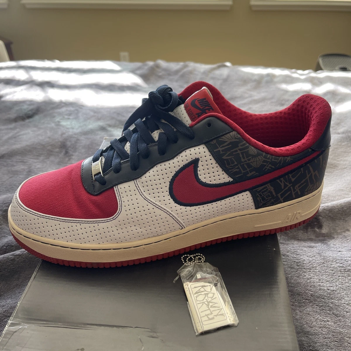 Nike Air Force 1 Premium  display picture 1