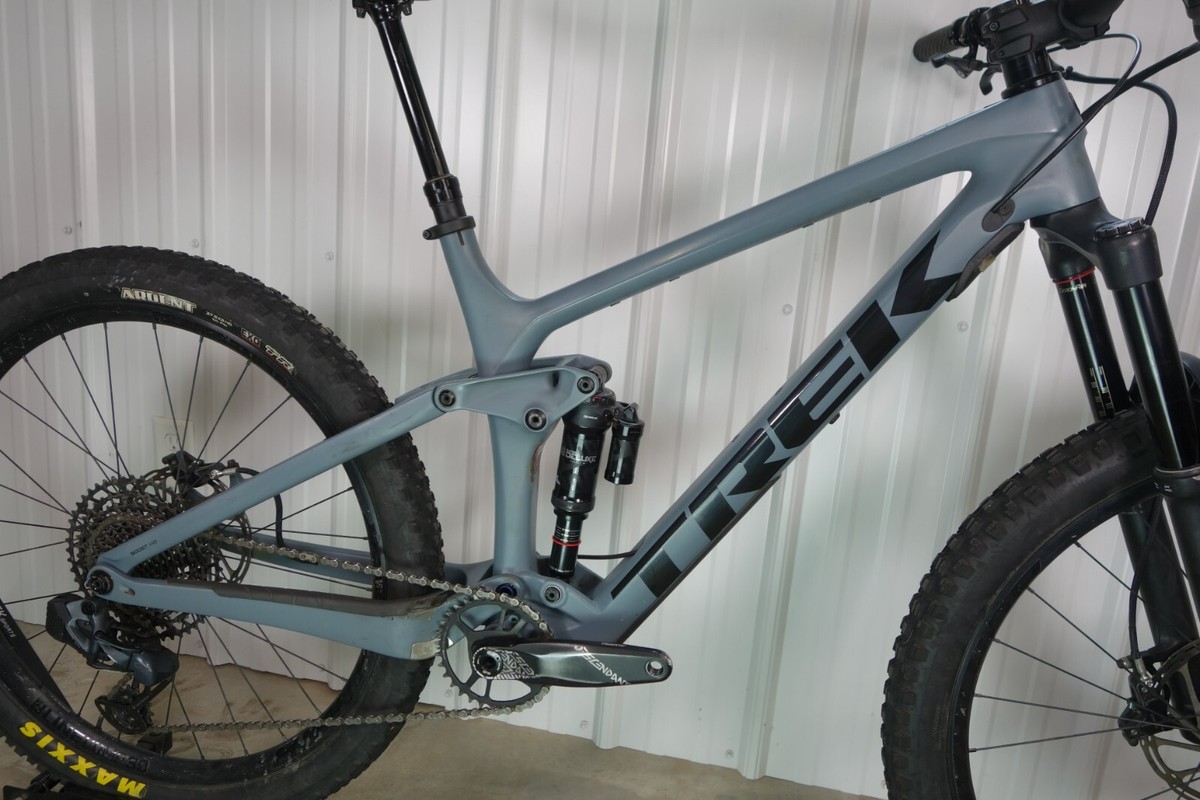 Trek Remedy Carbon Mountain Bike, Sram AXS GX Eagle, Lyrik