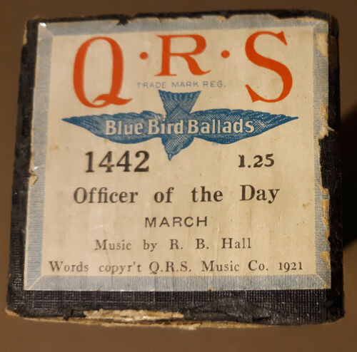 #1442 Officer Of The Day March 1921 QRS 88 Note Player Piano Word Roll - 第 1/4 張圖片