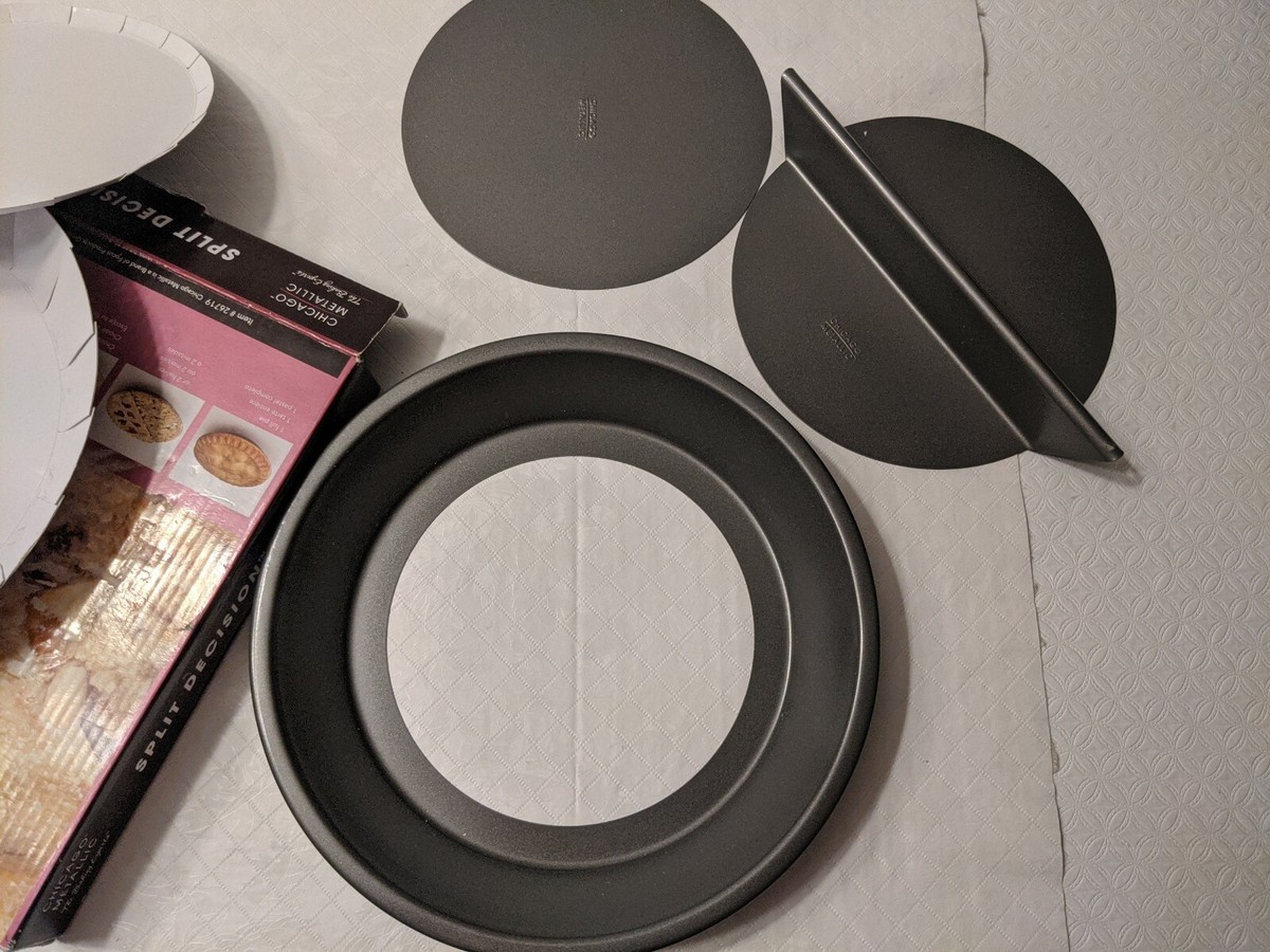 Chicago Metallic Professional Split Decision Pie Pan 9