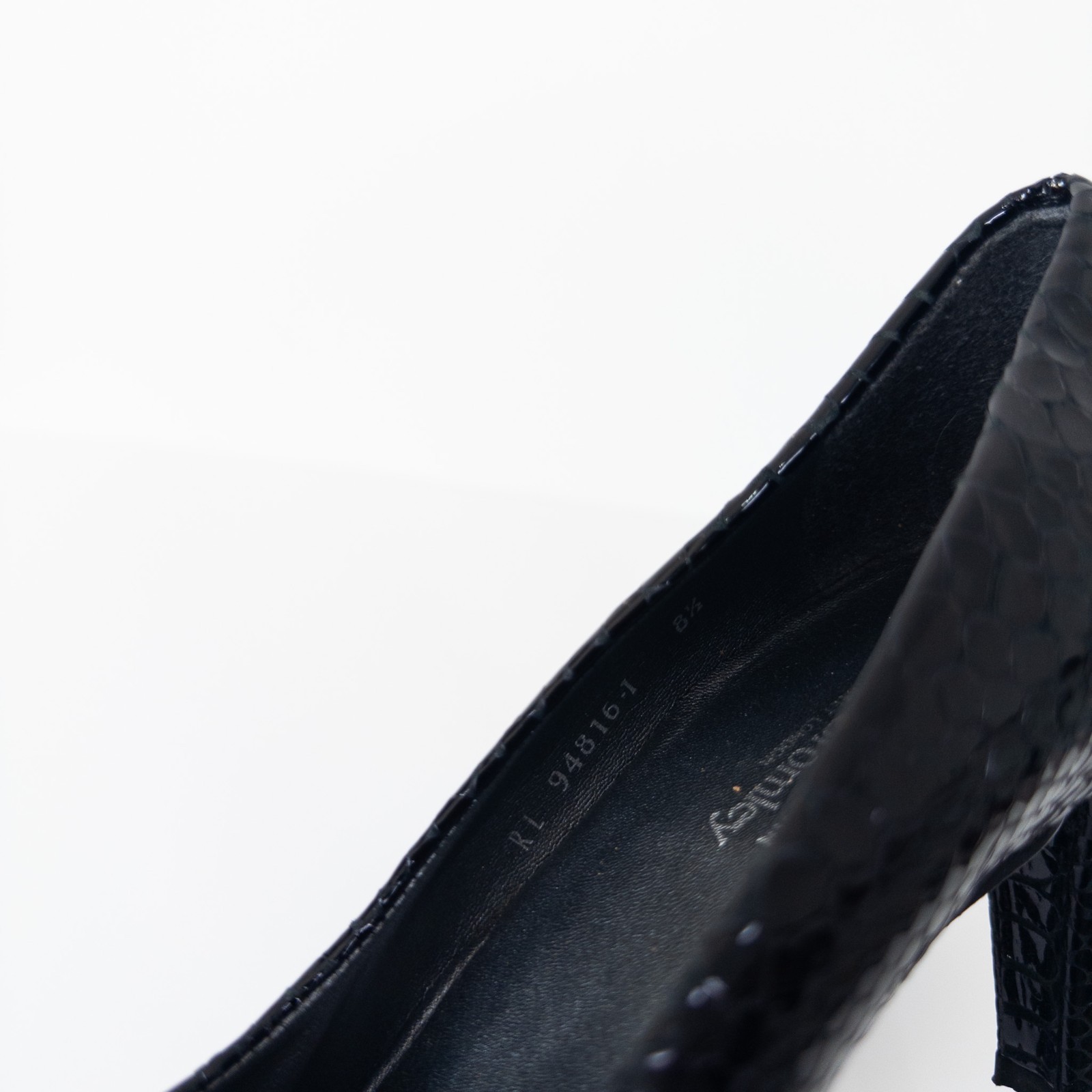 Stuart Weitzman Black Python Embossed Heels UK 6.… - image 20