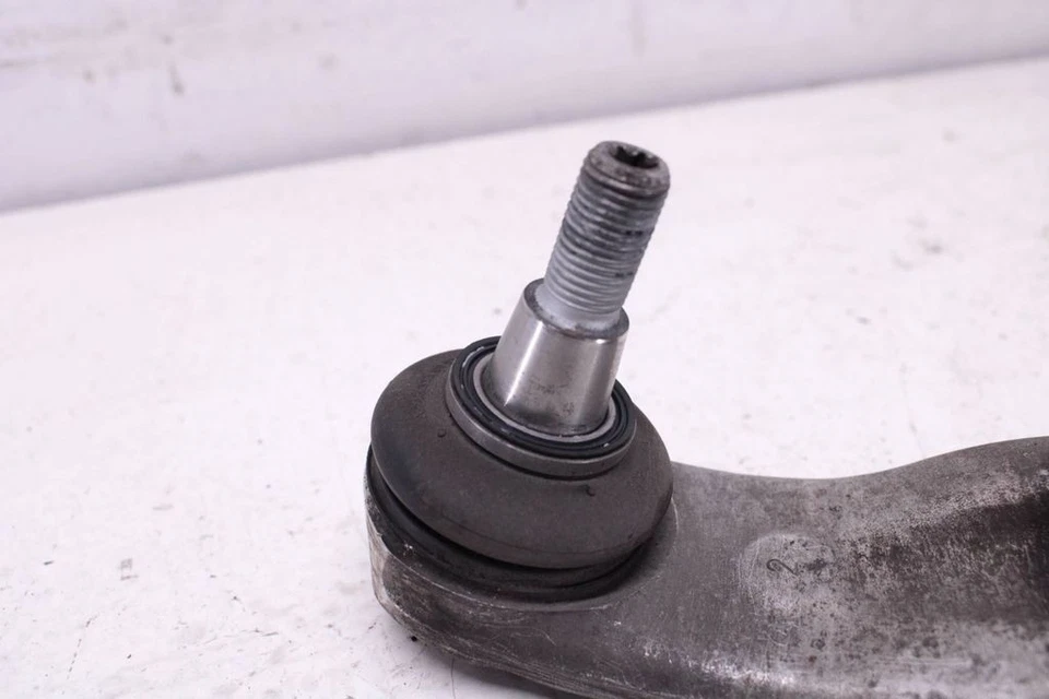 Mercedes-Benz Cla C117 X117 W117 2018 Anteriore Inferiore Controllo Braccio - Immagine 4 di 4