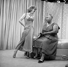 Barbara Baxley as Catherine Jones Ethel Waters as Aunt Kate in the- Old Photo Barbara Baxley as Catherine Jones Ethel Waters as Aunt Kate in the- Old Photo