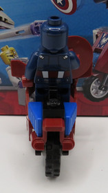 LEGO Marvel- Captain America's Avenging Cycle (6865) Complete w/ Manual + Box