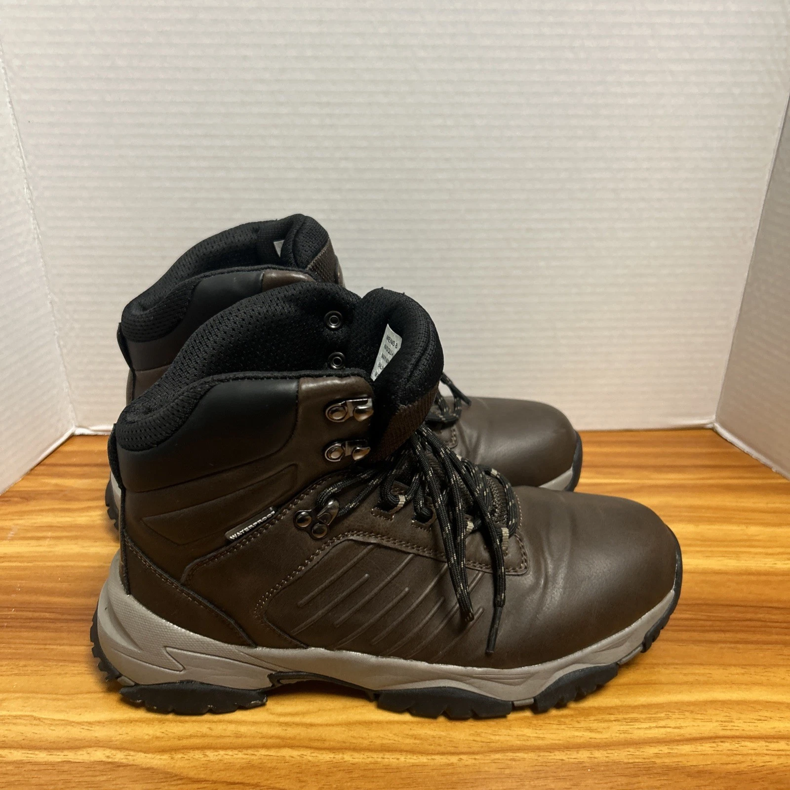 Eddie Bauer Men's Waterproof Hiking Boots Brown Size 8 NISQUALLY XL