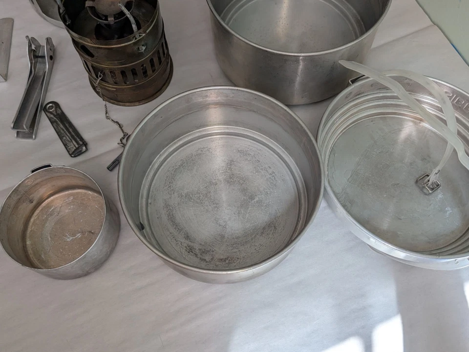 Sigg Tourist Cook Set W/ SVEA 123 Stove Backpack Vintage Camping Set - Image 3 of 4