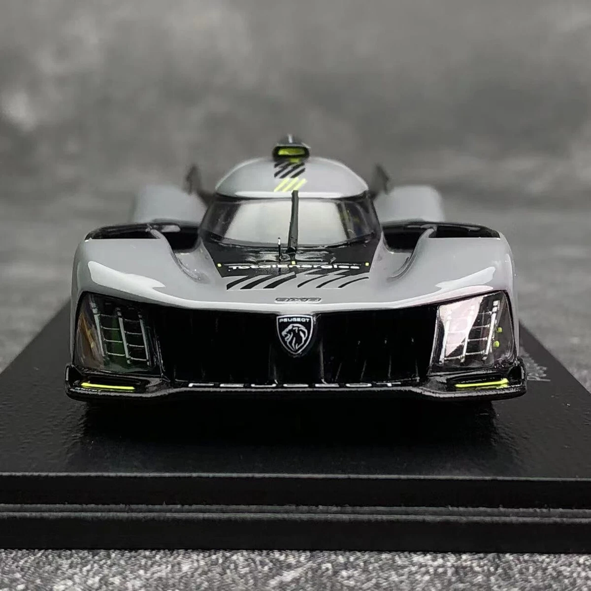 Spark 1/43 Peugeot 9X8 Hypercar Presentation 2022 Spark 1/43 Peugeot 9X8 Hypercar Presentation 2022