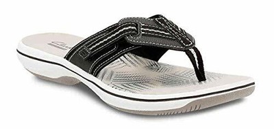 clarks brinkley athol flip flops