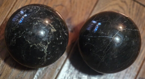 2pc Large 4" Granite Onyx Marble Sphere Ball Black -White & Gray Spots Heavy 3lb - Picture 3 of 4