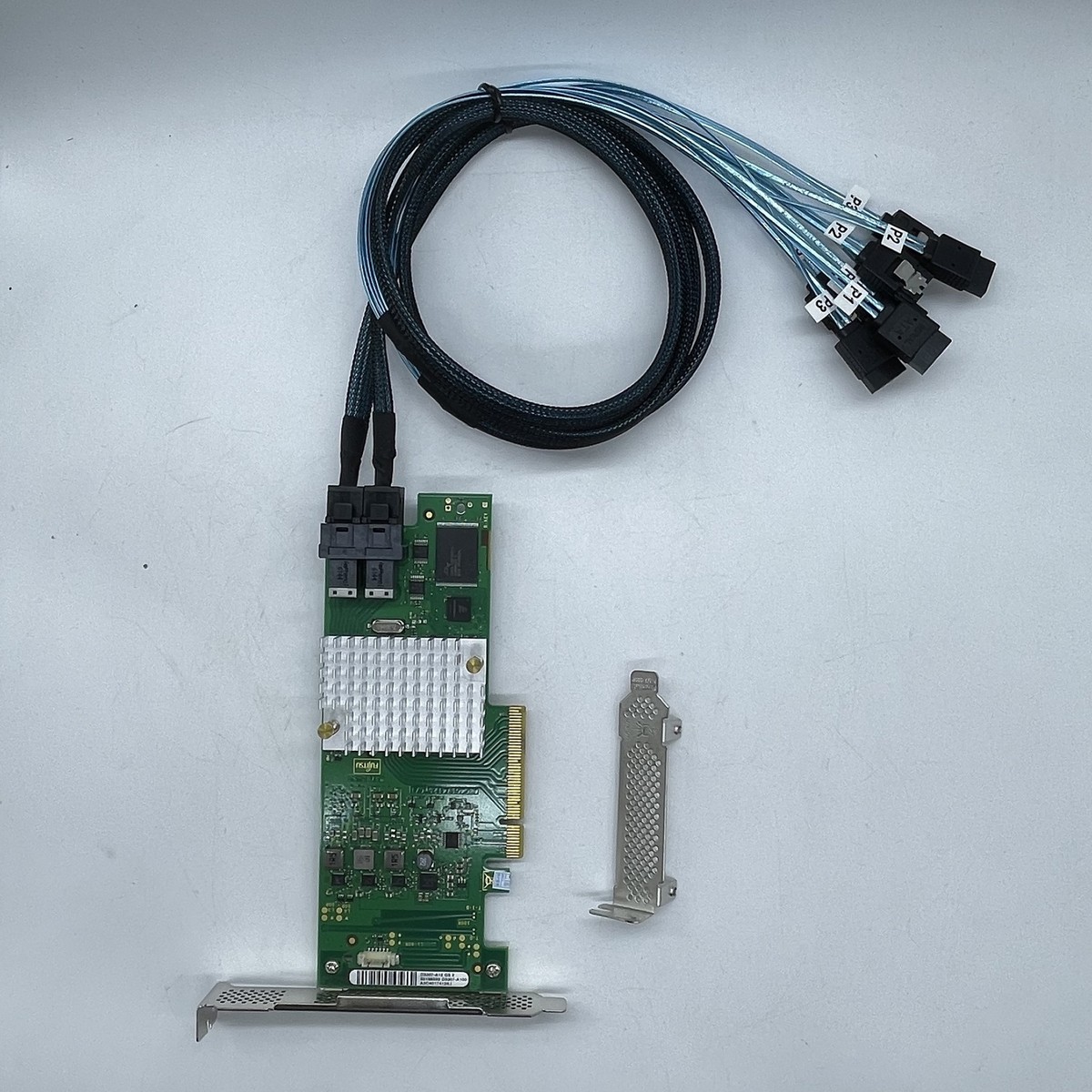 Scheda 9300-8I Aperta Mai Usata Scheda HBA Fujitsu 9300-8I IT Mode - Controller SAS LSI 3008 12Gb/s, Aperta Mai Usata Scheda Per Server Storage - Foto 12