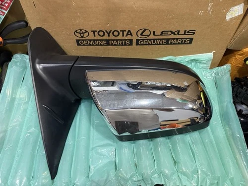 2014-2017 TOYOTA SEQUOIA Right Side MIRROR  , OEM USED , Part# 87910-0C320