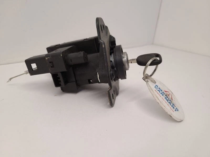 Interruptor de encendido Chevrolet Malibu 2004-2012 Foto 3 de 4