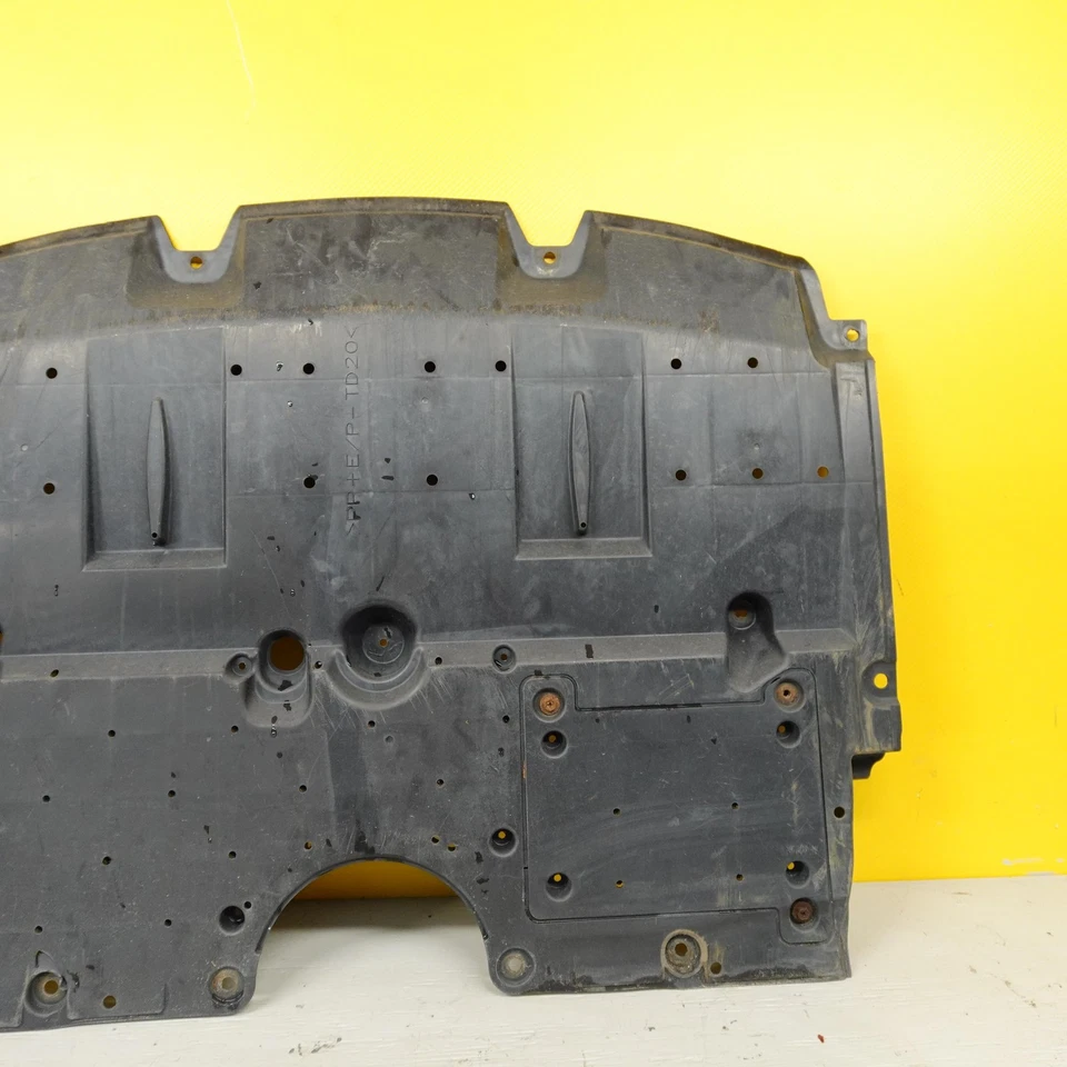 2015-2017 LEXUS RC350 Engine Under Cover Assembly 51410-24030 — 第 4/4 张图片