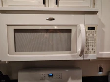 Whirlpool 30" 1800w over-the-range microwave/hood Local Pickup only
