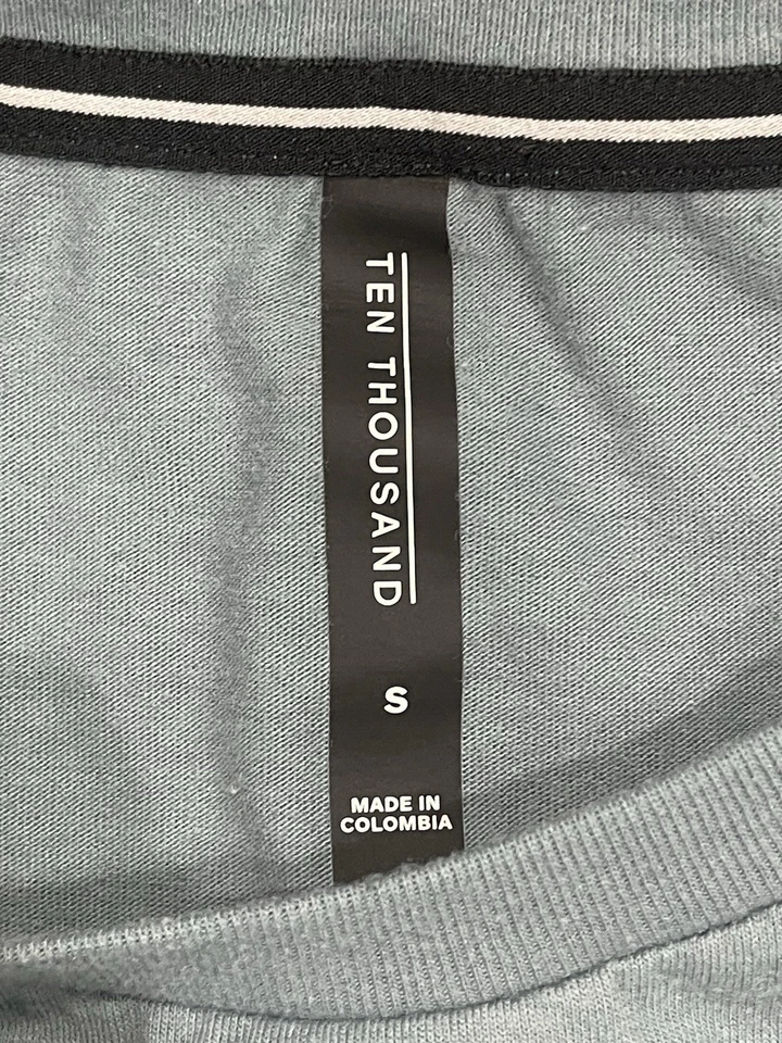 Camisa Ten Thousand The Durable Rendimiento Atlética Azul Índigo Para Hombre Se Ajusta Mediana Foto 3 de 4