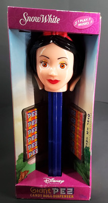 Disney Giant PEZ Snow White  Candy Roll Dispenser New In Box Candy Toy