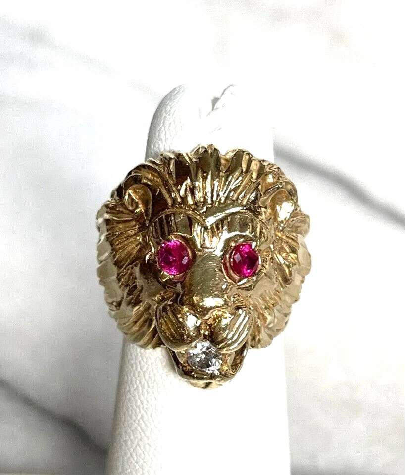 Ruby lion ring sale