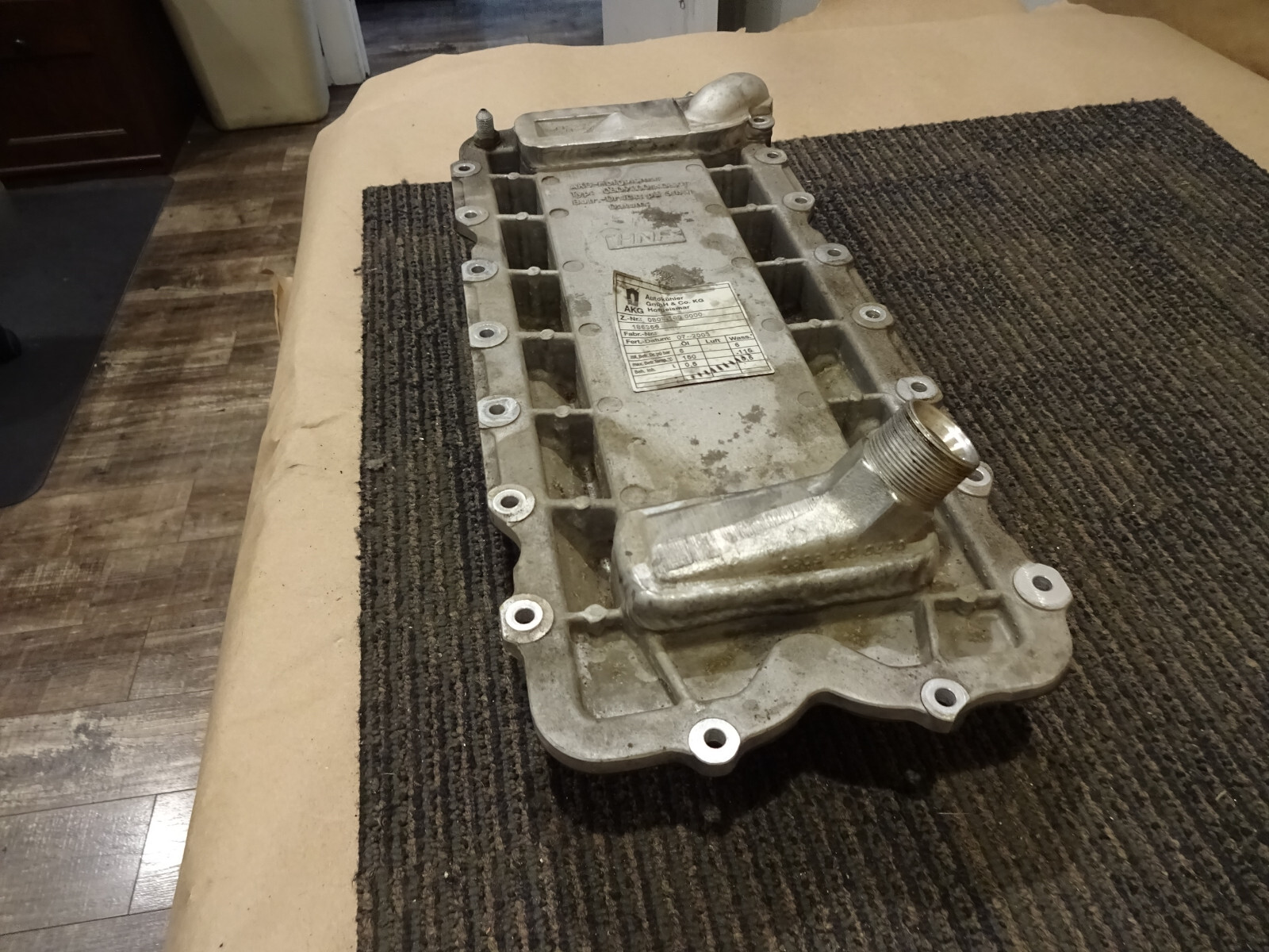 Maserati 4200 Coupe,Spider, Quattroporte - Oil Heat Exchanger - P/N 186356