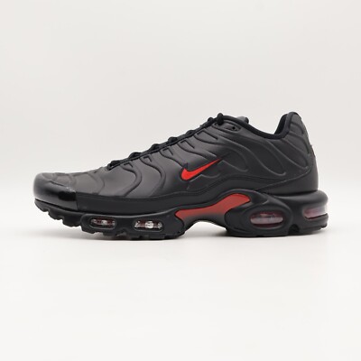 FZ3038-001 Nike Air Max Plus Premium Black Metallic Gold