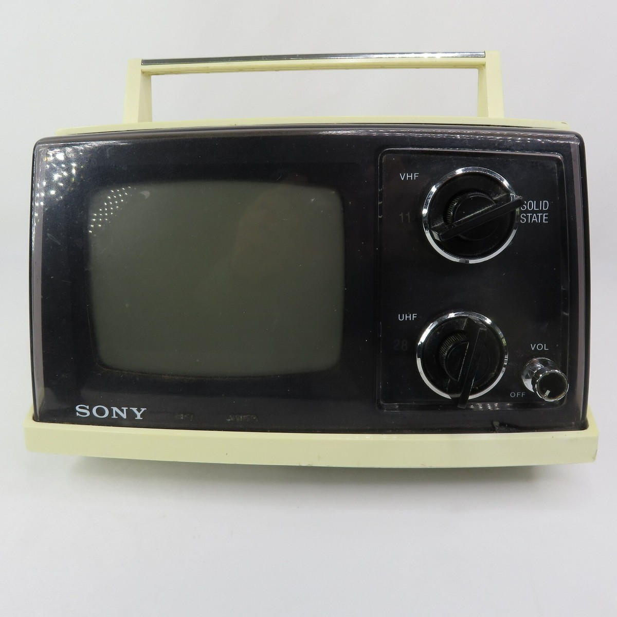 Sony Transistor TV TV-520 Portable Television 5 in Solid State