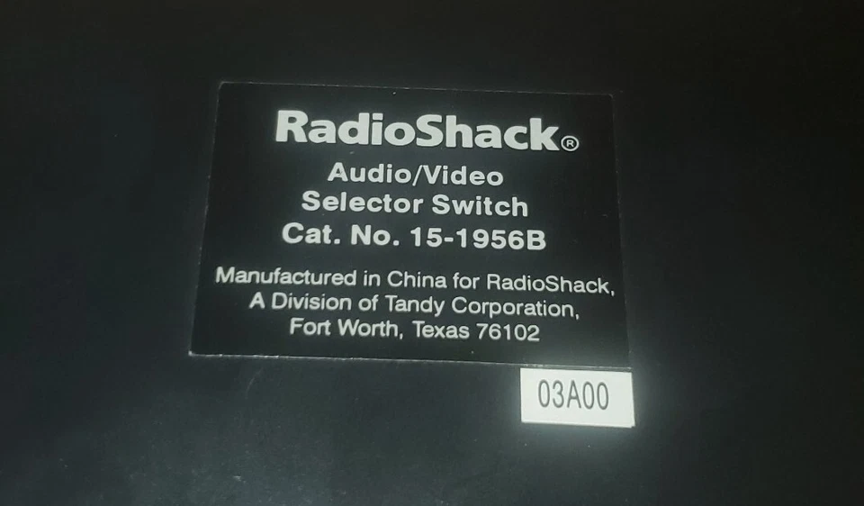 RadioShack Audio Video 4 Source Selector Switch Model 15-1956B - Image 4 of 4