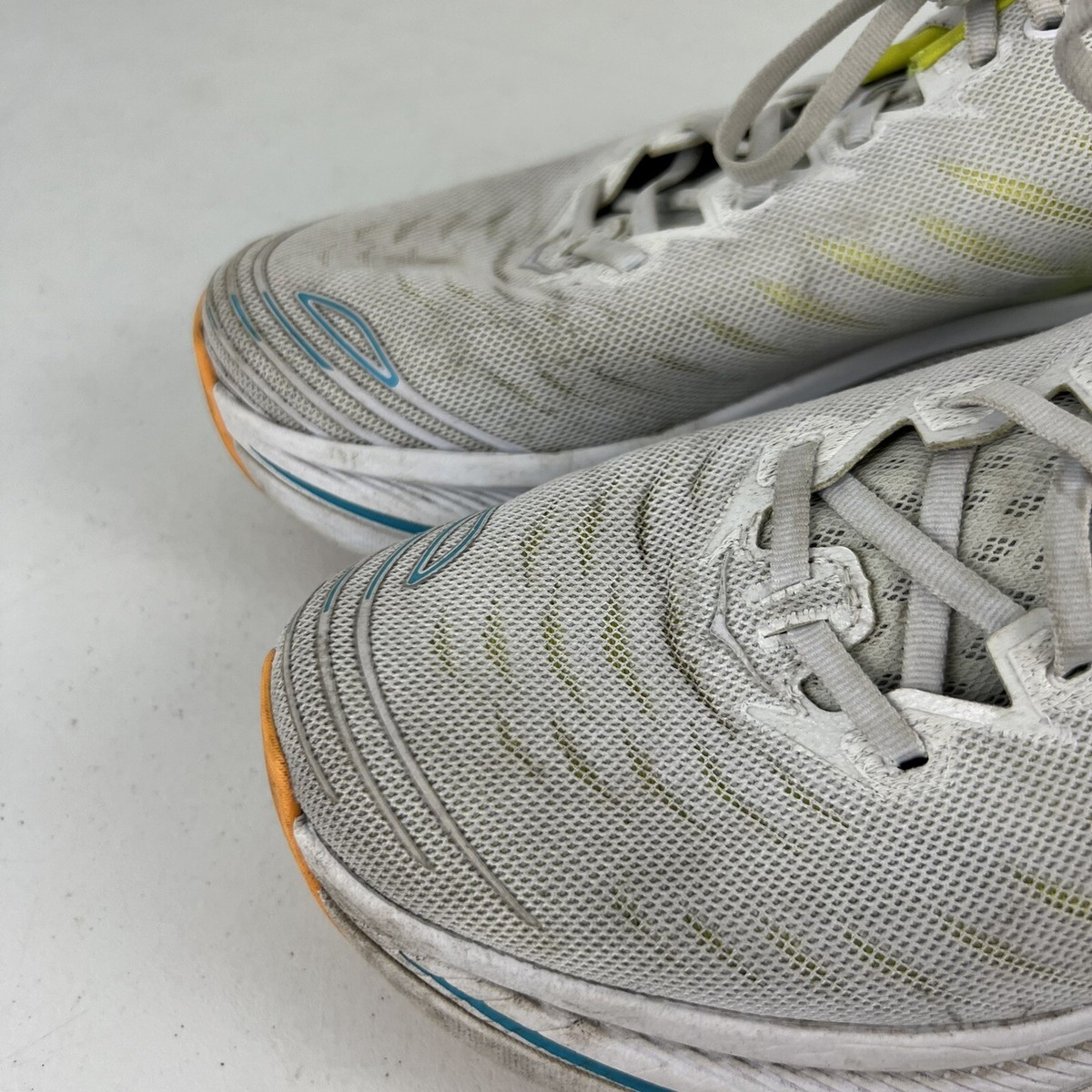 Hoka One One Bondi X Running Shoe 1113512 BWHT Black/White Men’s size 11.5D Men main image 3
