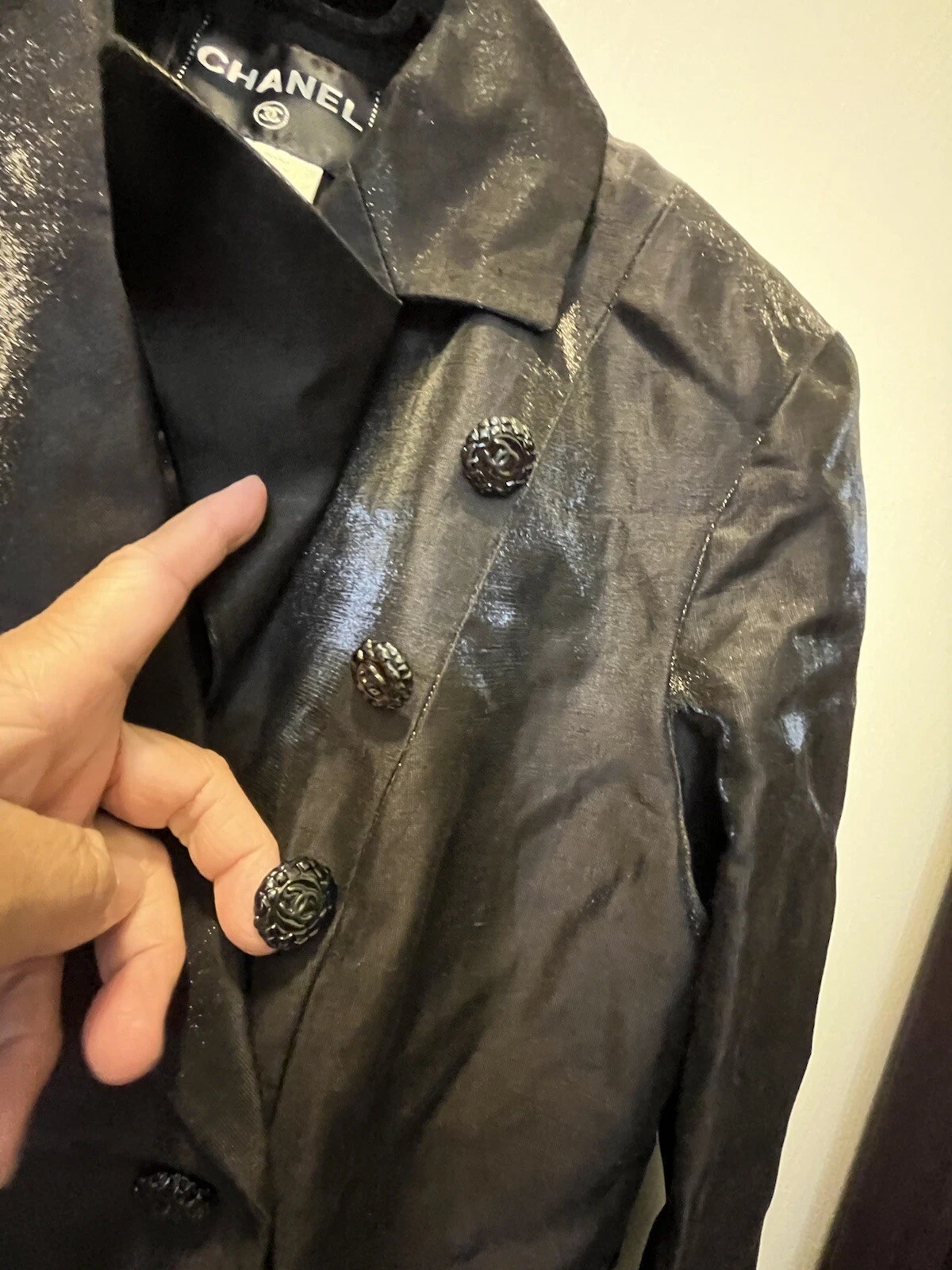 GIACCA CHANEL RUNWAY 20CC BOTTONE~CC~FODERATA IN SETA SPLENDIDA ELEGANTE NERA SCINTILLANTE 44