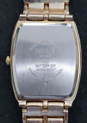 Benrus Wristwatch Triple Gold 35mm Single Diamond Face Model