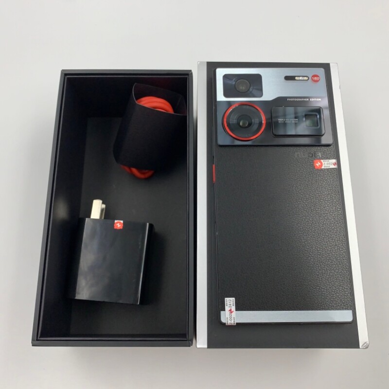 Nubia Z60 Ultra 16GB+512GB ブラック Nubia Z60 Ultra 16GB+512GB ブラック nubia Z60 Ultra - Nubia