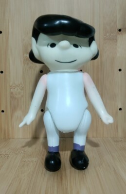 VINTAGE 1966 UNITED FEATURES POCKET DOLL PEANUTS LUCY DOLL Figure Rare 7''