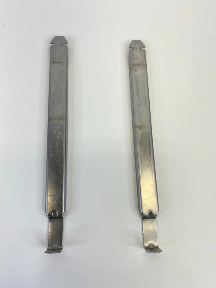 2002 - 2004 年沃尔沃 S40 前左或右侧车头灯前照灯支架支撑 — 第 2/4 张图片