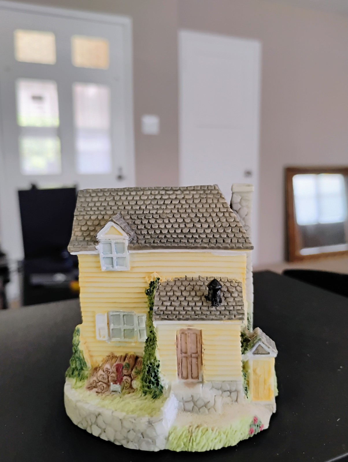 Picture 3 of 6