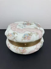 LARGE 6.5" WAVECREST  SWIRL DRESSER BOX W/ FLOWERS/ PINK/BLUE/GREEN/BEAUTIFUL!