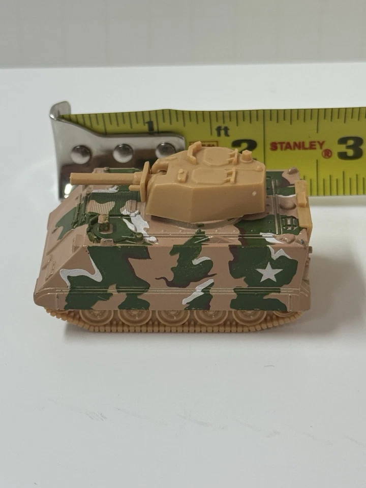 1983 Hot Wheels Battle Tank Army Tank - Image 4 of 4