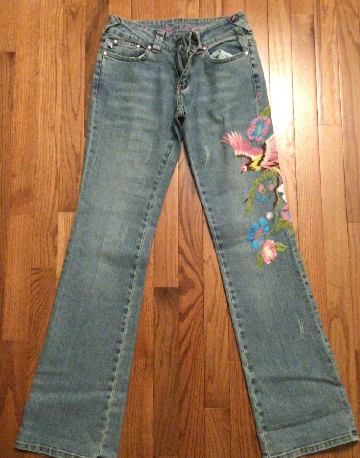 Women pant JeansDenim Embroidered Jeans flower stretch Sz:9 pre owned excellent