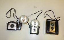LOT: 3 Vintage Kodak Brownie Flash Cameras Various Series