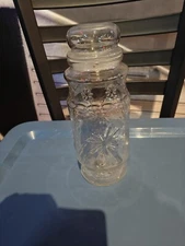 M3- VTG 1980 Planters Mr Peanut Star Design Glass Canister/Jar w Lid