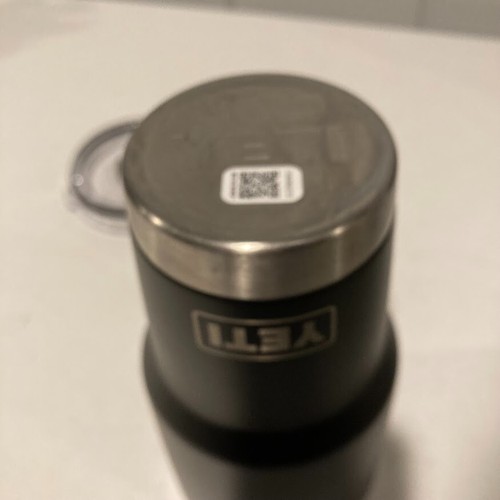YETI Rambler 30 oz Stainless Steel Insulated Tumbler w/MagSlider Lid BLACK - Picture 9 of 13