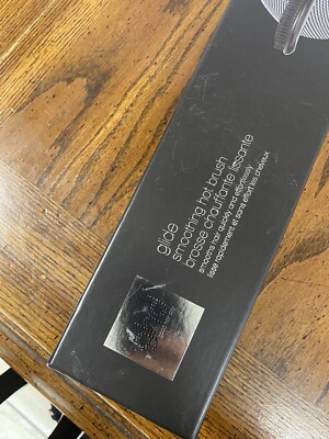 GHD Glide Smoothing Hot Brush