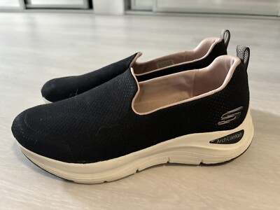 Skechers Womens Arch Comfort 56126 Black Casual Shoes Sneakers Size 10