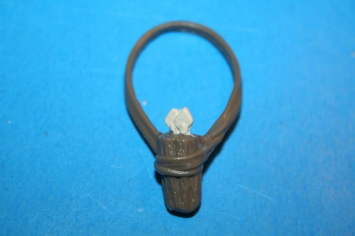 ARMAS Y ACCESORIOS EWOK SUELTOS DE COLECCIÓN STAR WARS CAPUCHA DE ARCO SPEARS STAFFS KENNER - Imagen 61 de 100