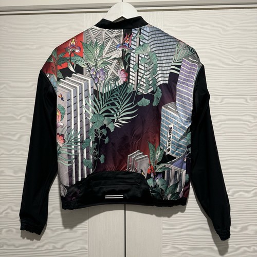 NIKE REVERSIBLE JAPANESE GRAPHIC SATIN RUNNING BOMBER JACKET CJ4976-010 WOMEN S - Picture 10 of 12