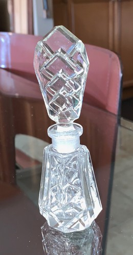 Gorgeous VINTAGE Handcut CRYSTAL PERFUME BOTTLE Made in West Germany Pre-1989 - Picture 2 of 7