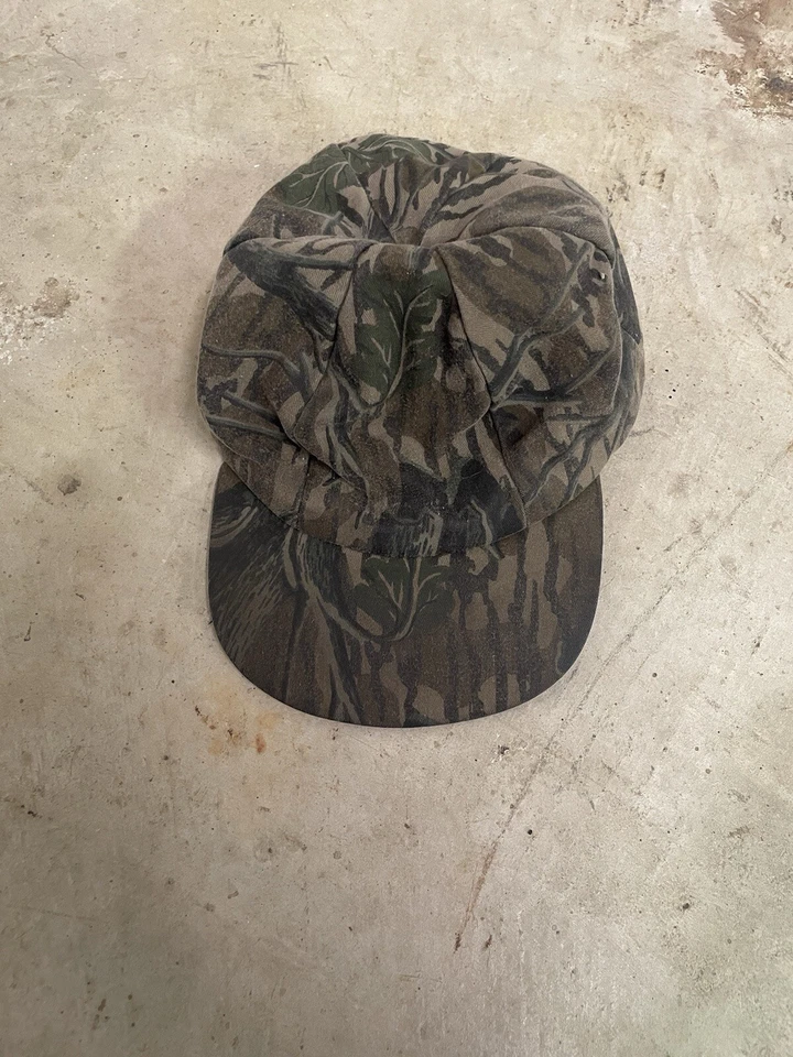 Gorra de Lana Ajustada Aislada Estampado Camuflaje Años 80 De Colección Hecha en EE. UU. Grande Foto 2 de 4